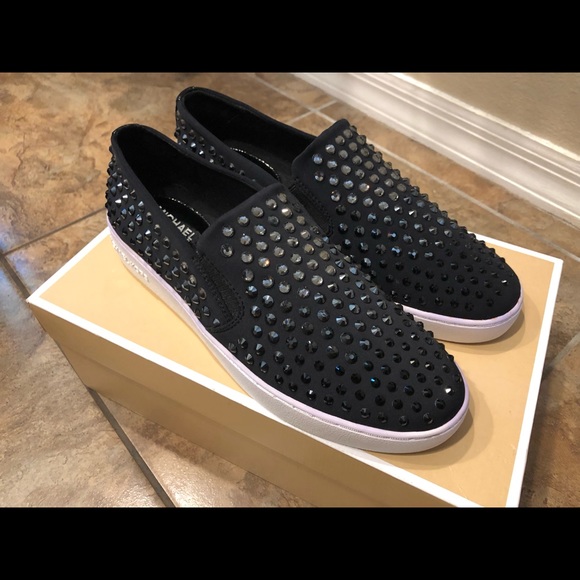 Michael Kors Shoes - ( BRAND NEW! ) MICHAEL KORS SLIP ON, size 9.